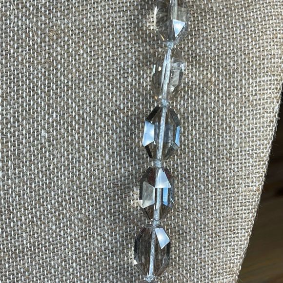 LOFT silver tone rolo chain and crystal acrylic bead necklace - Picture 6 of 8